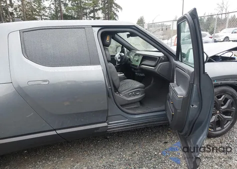 2025 Rivian R1T Adventure Dual Motor Large Pack/Adventure Dual Motor Max Pack from USA, damaged, VIN 7FCTGBAA3SN039967